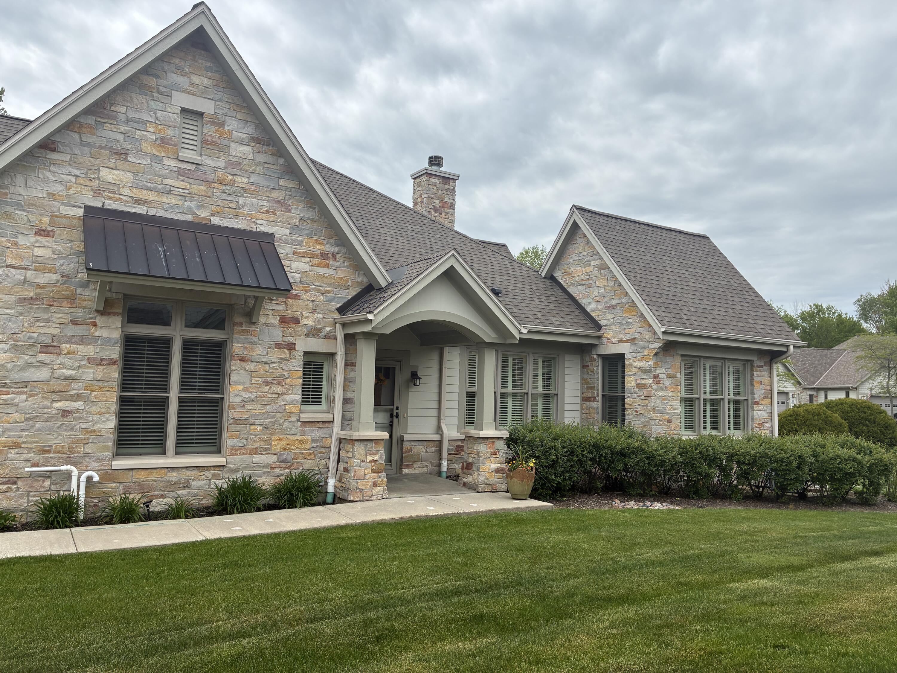 N73-w13623 Claas Road, Unit R4 Menomonee Falls, WI 53051 - Photo 1 of 42 IMG_0913