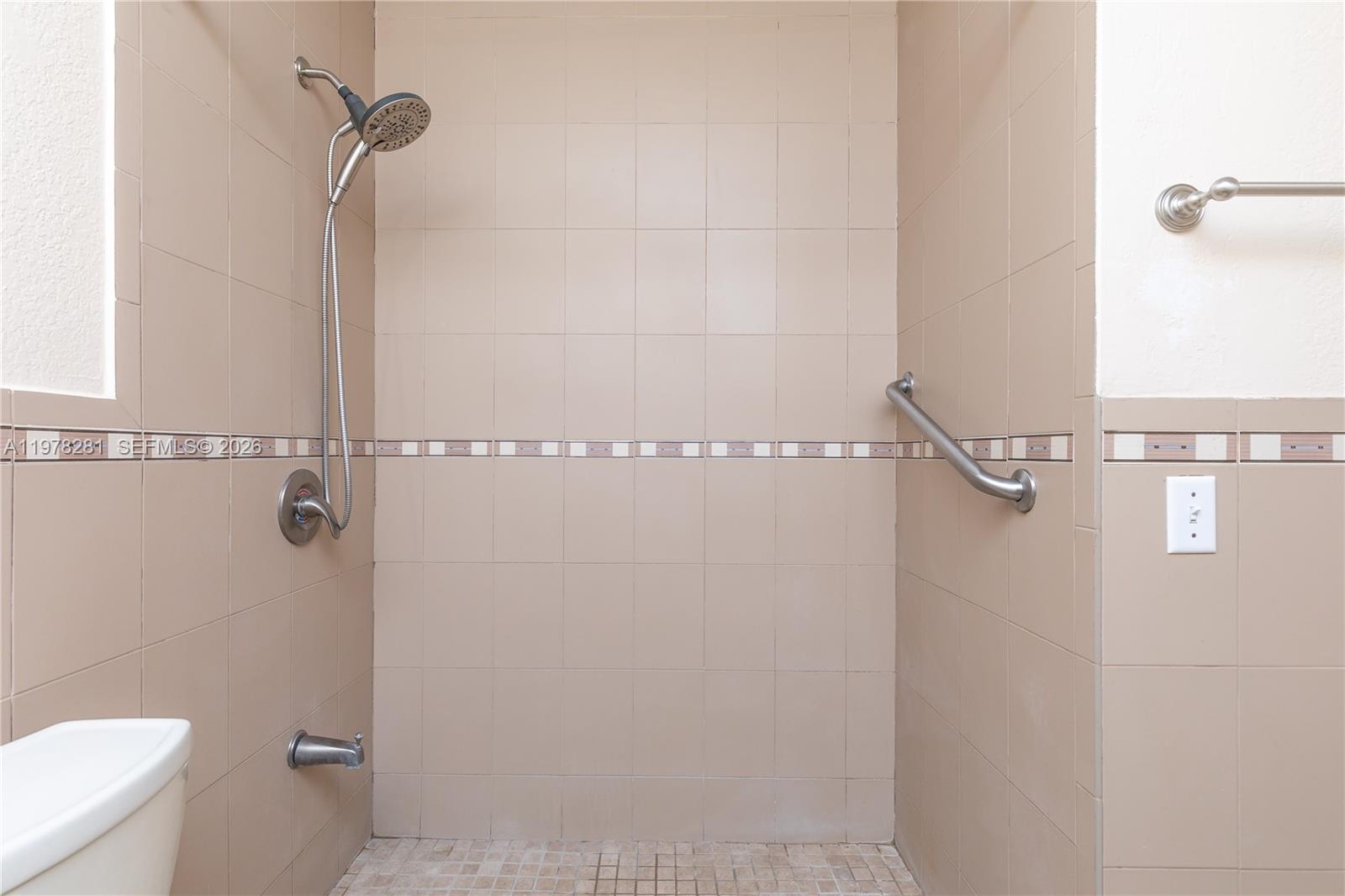 14358 Southwest 168th Street Miami, FL 33177 - Photo 25 of 34