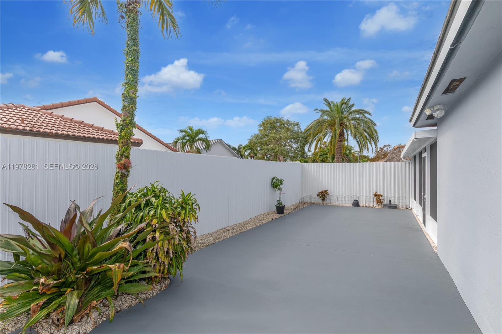 14358 Southwest 168th Street Miami, FL 33177 - Photo 31 of 34