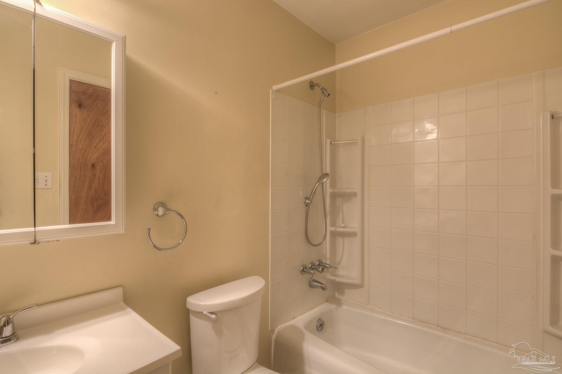 7155 Pearson Road Pensacola, FL 32526 - Photo 17 of 25 Gallery Image 17