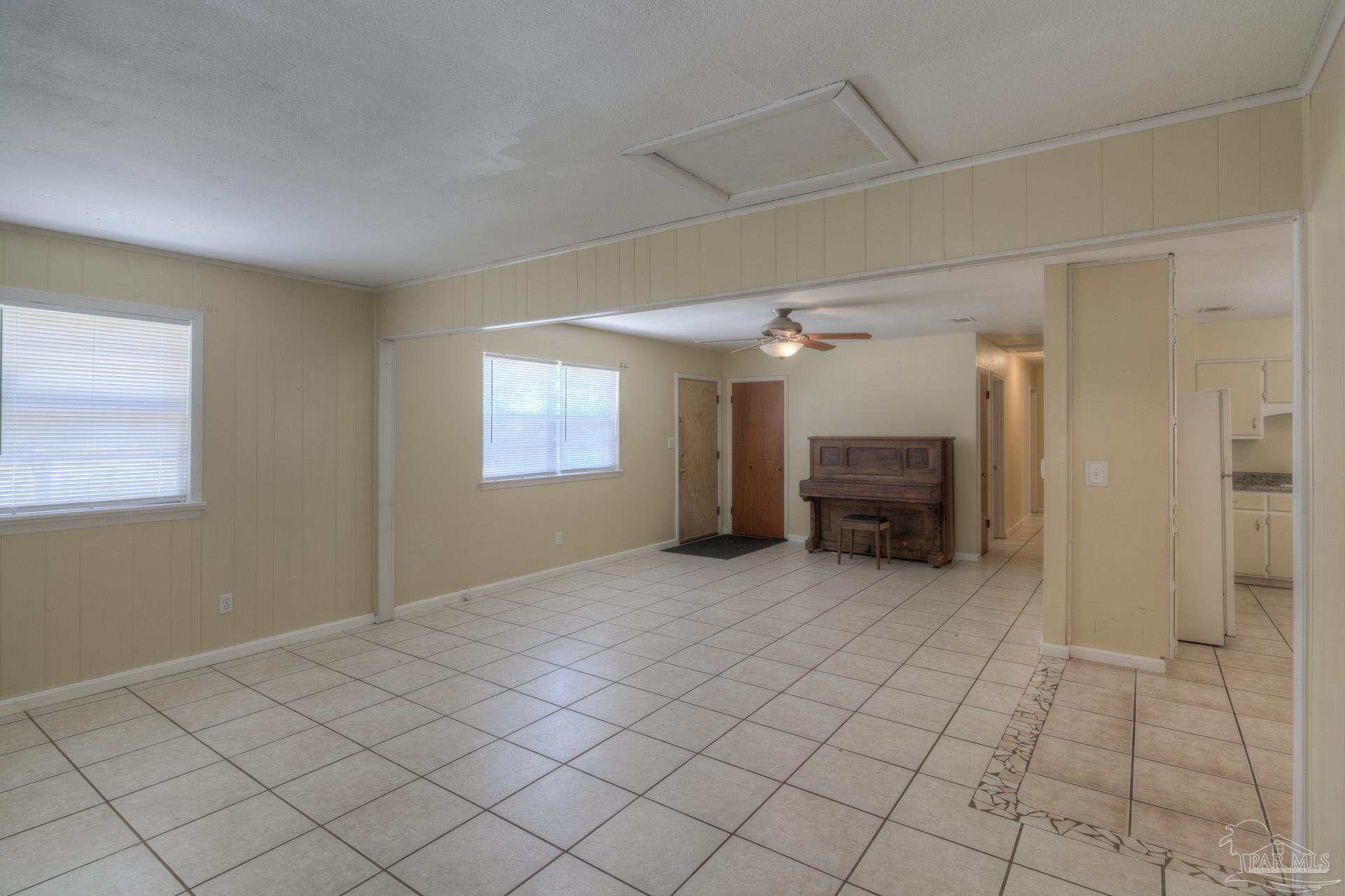 7155 Pearson Road Pensacola, FL 32526 - Photo 7 of 25 Gallery Image 7