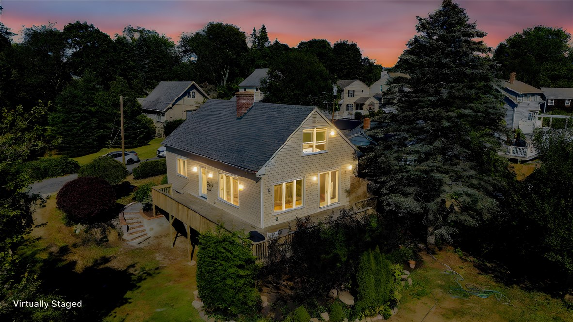 28 West Side Road South Kingstown, RI 02879 - Photo 1 of 43 Gallery Image 1
