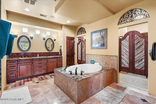 $2,770,000 | 70 Vía Del Viento, Sedona, AZ 86351