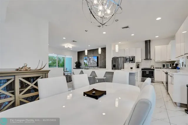 $9,000 | 1371 North Ocean Boulevard, Pompano Beach, FL 33062