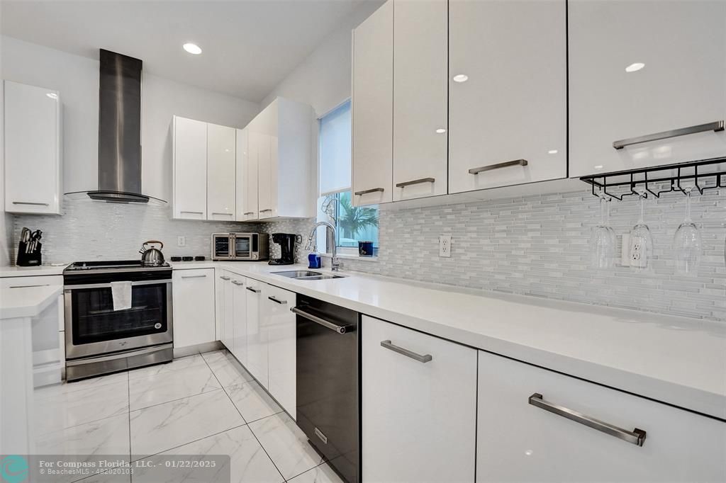 1371 North Ocean Boulevard Pompano Beach, FL 33062 - Photo 25 of 73