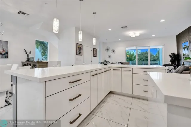 $9,000 | 1371 North Ocean Boulevard, Pompano Beach, FL 33062