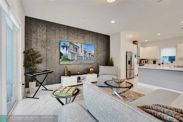 $9,000 | 1371 North Ocean Boulevard, Pompano Beach, FL 33062