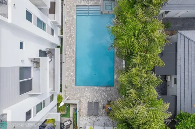 $9,000 | 1371 North Ocean Boulevard, Pompano Beach, FL 33062