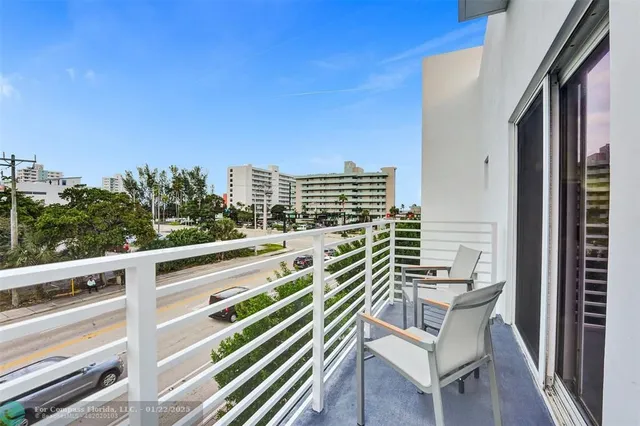 $9,000 | 1371 North Ocean Boulevard, Pompano Beach, FL 33062