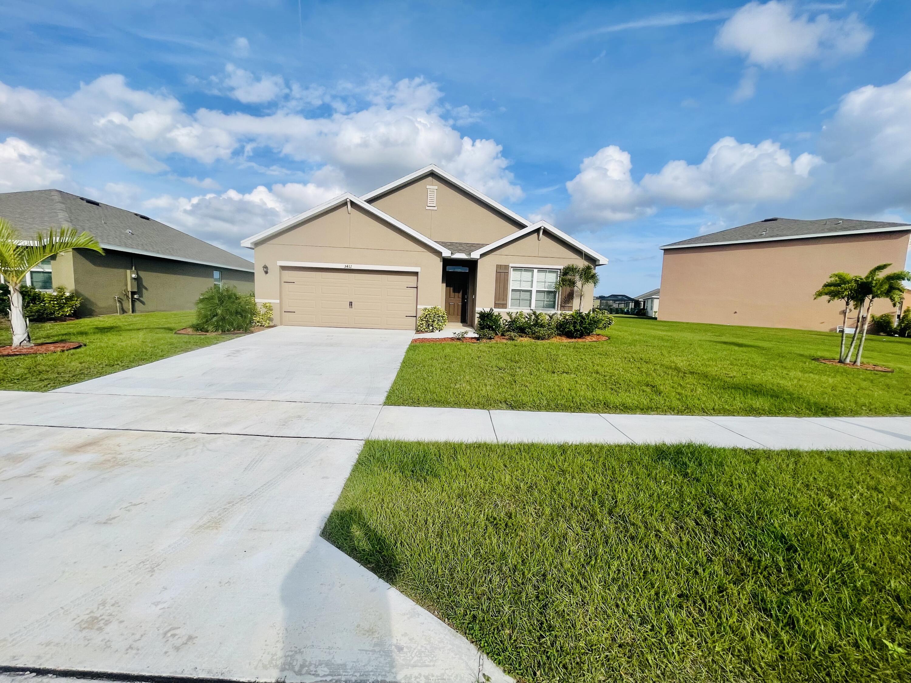 3411 Trinity Circle Fort Pierce, FL 34945 - Photo 2 of 19 IMG_8165