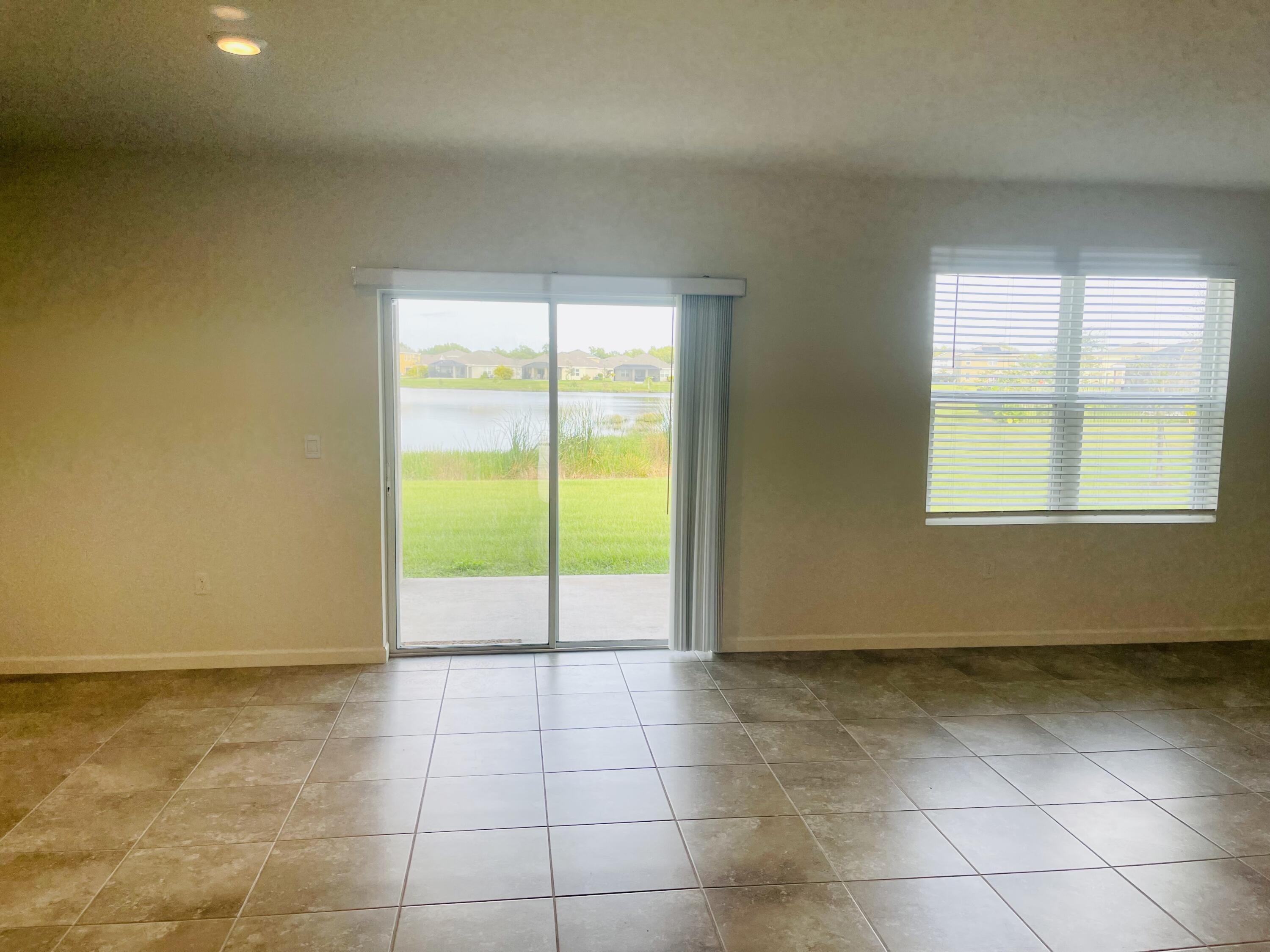 3411 Trinity Circle Fort Pierce, FL 34945 - Photo 9 of 19 IMG_8178