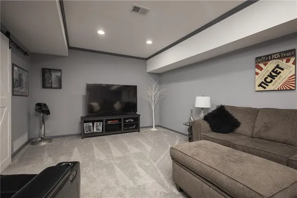 $575,000 | 104 Southwest Greenbriar Drive, Blue Springs, MO 64064