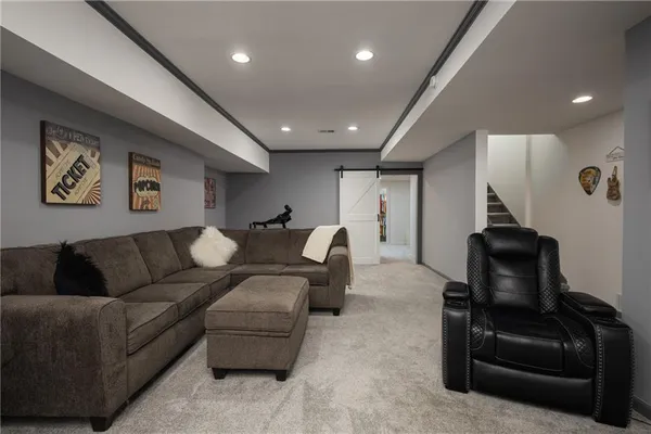 $575,000 | 104 Southwest Greenbriar Drive, Blue Springs, MO 64064