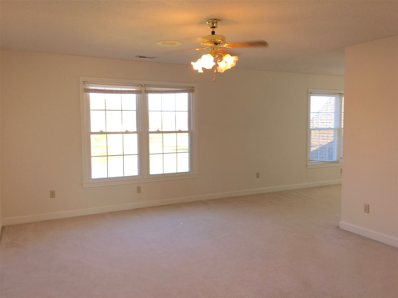 1951 Sharon Road Woodruff, SC 29388 - Photo 12 of 22 Gallery Image 12