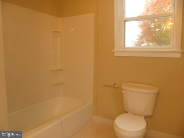 2 New Galena Road Line Lexington, PA 18932 - Photo 10 of 16 Bathroom