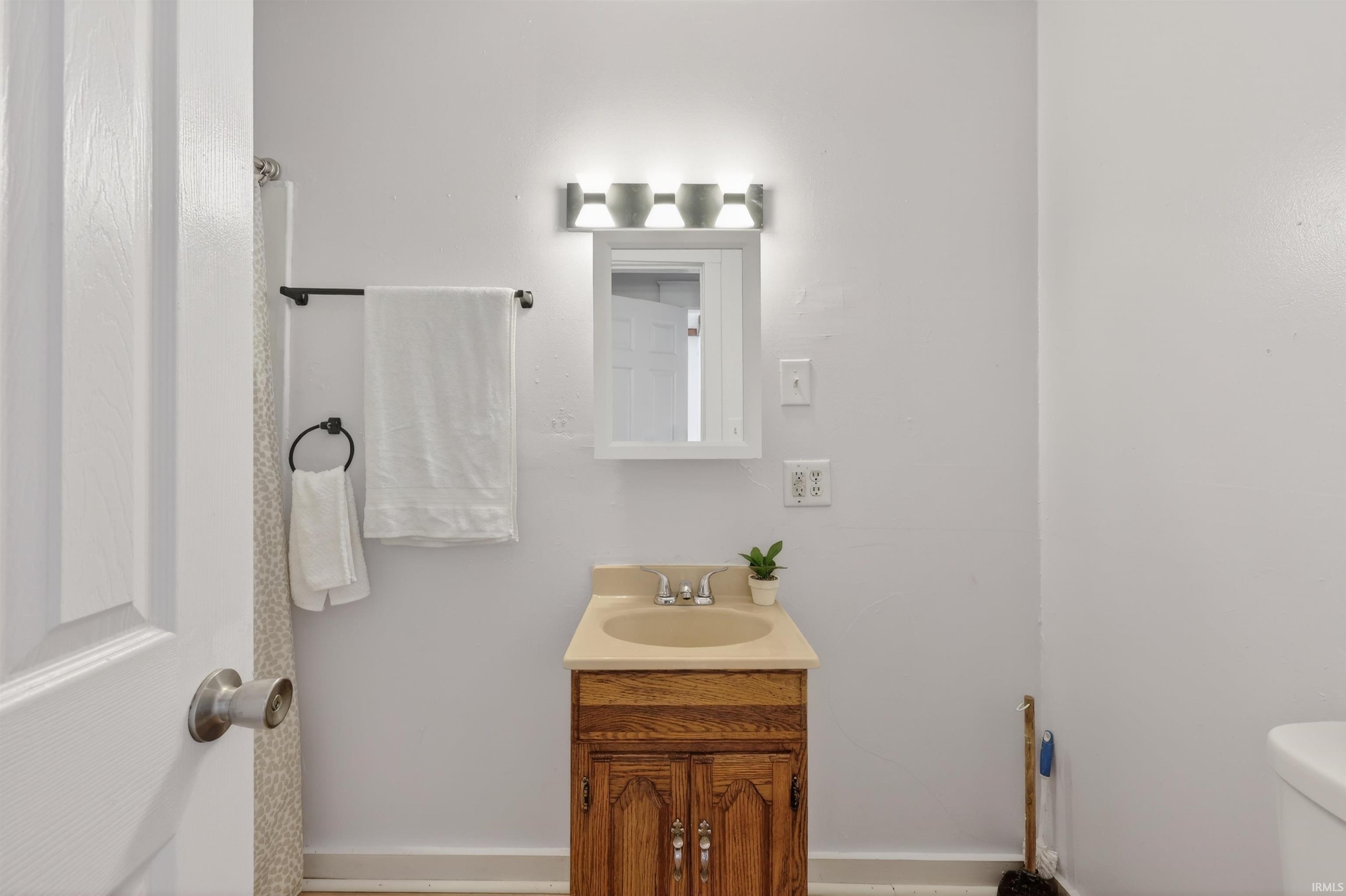 1613 D Street Bedford, IN 47421 - Photo 11 of 36