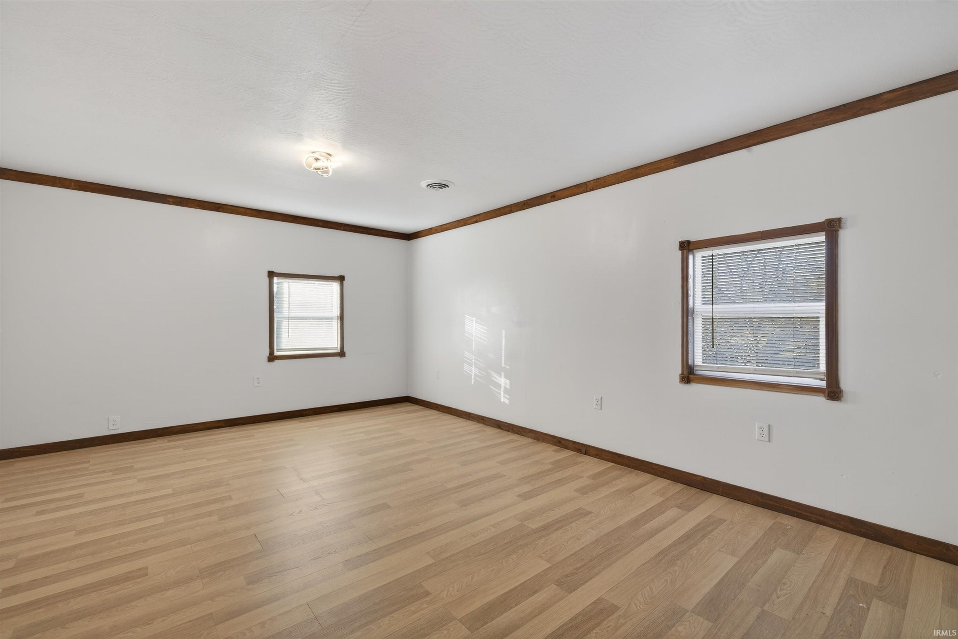 1613 D Street Bedford, IN 47421 - Photo 27 of 36