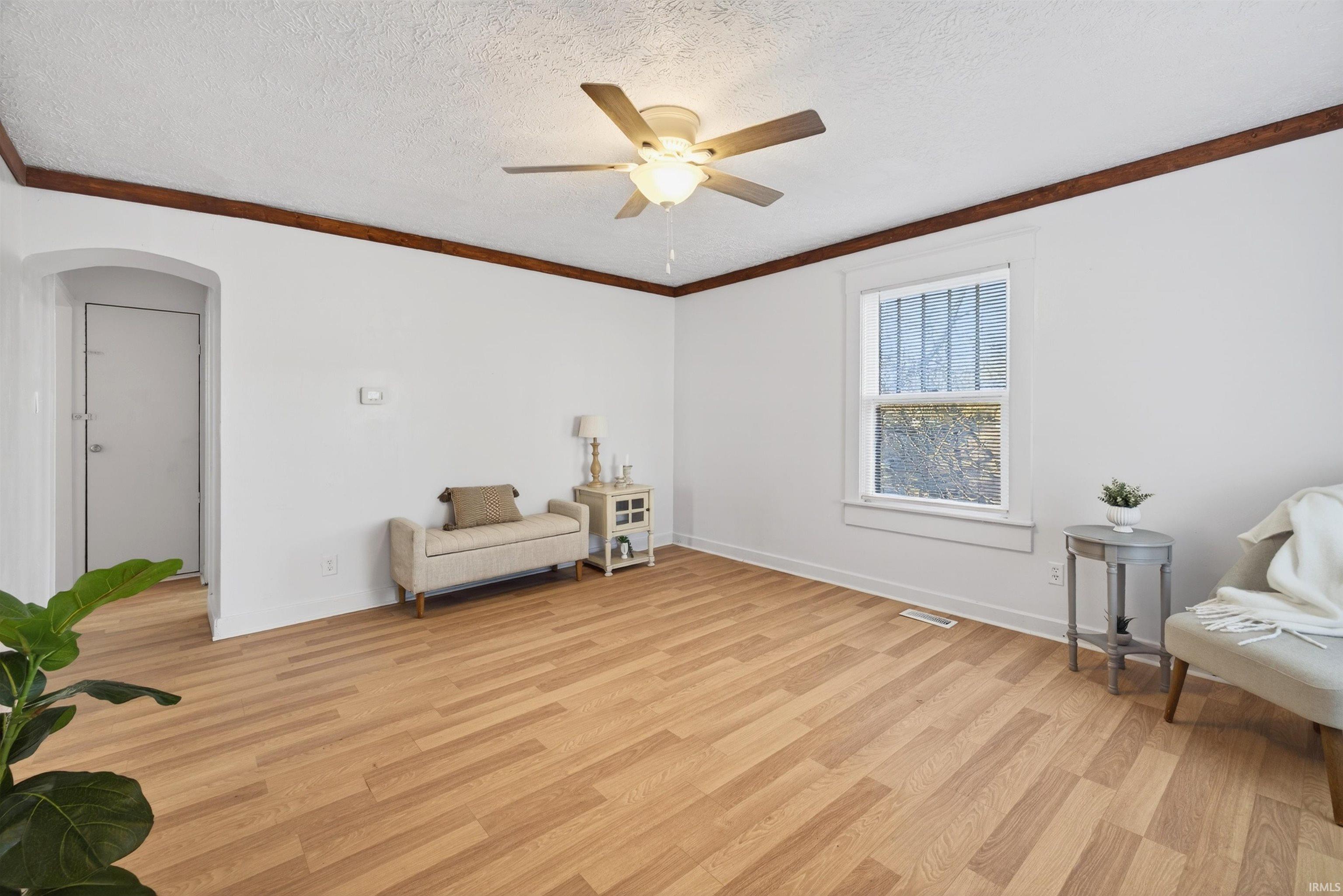 1613 D Street Bedford, IN 47421 - Photo 5 of 36