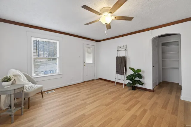 $185,000 | 1613 D Street, Bedford, IN 47421