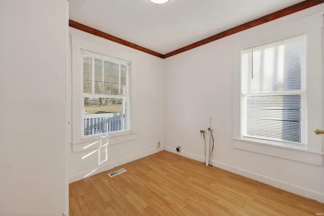 $185,000 | 1613 D Street, Bedford, IN 47421