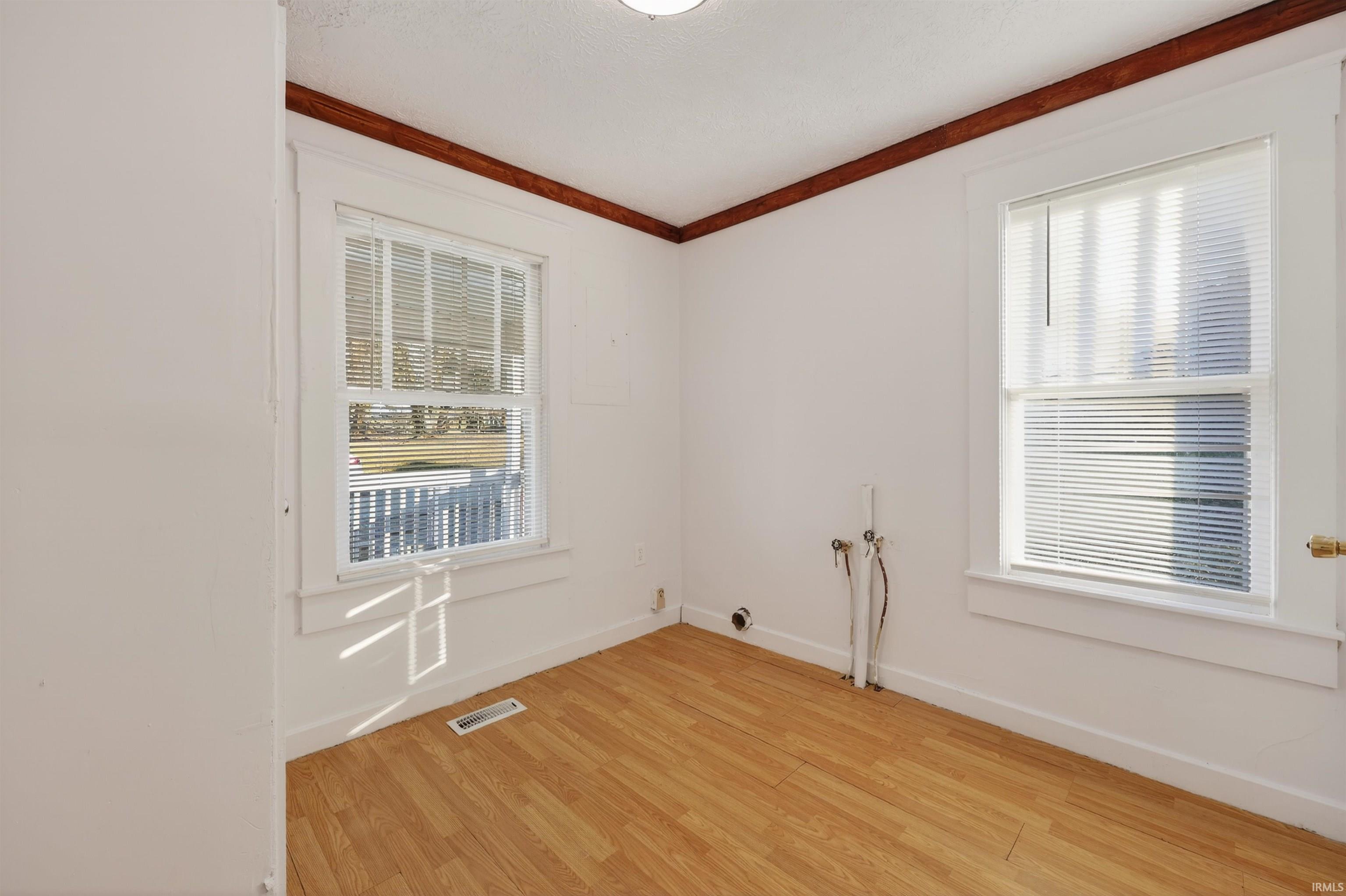 1613 D Street Bedford, IN 47421 - Photo 10 of 36