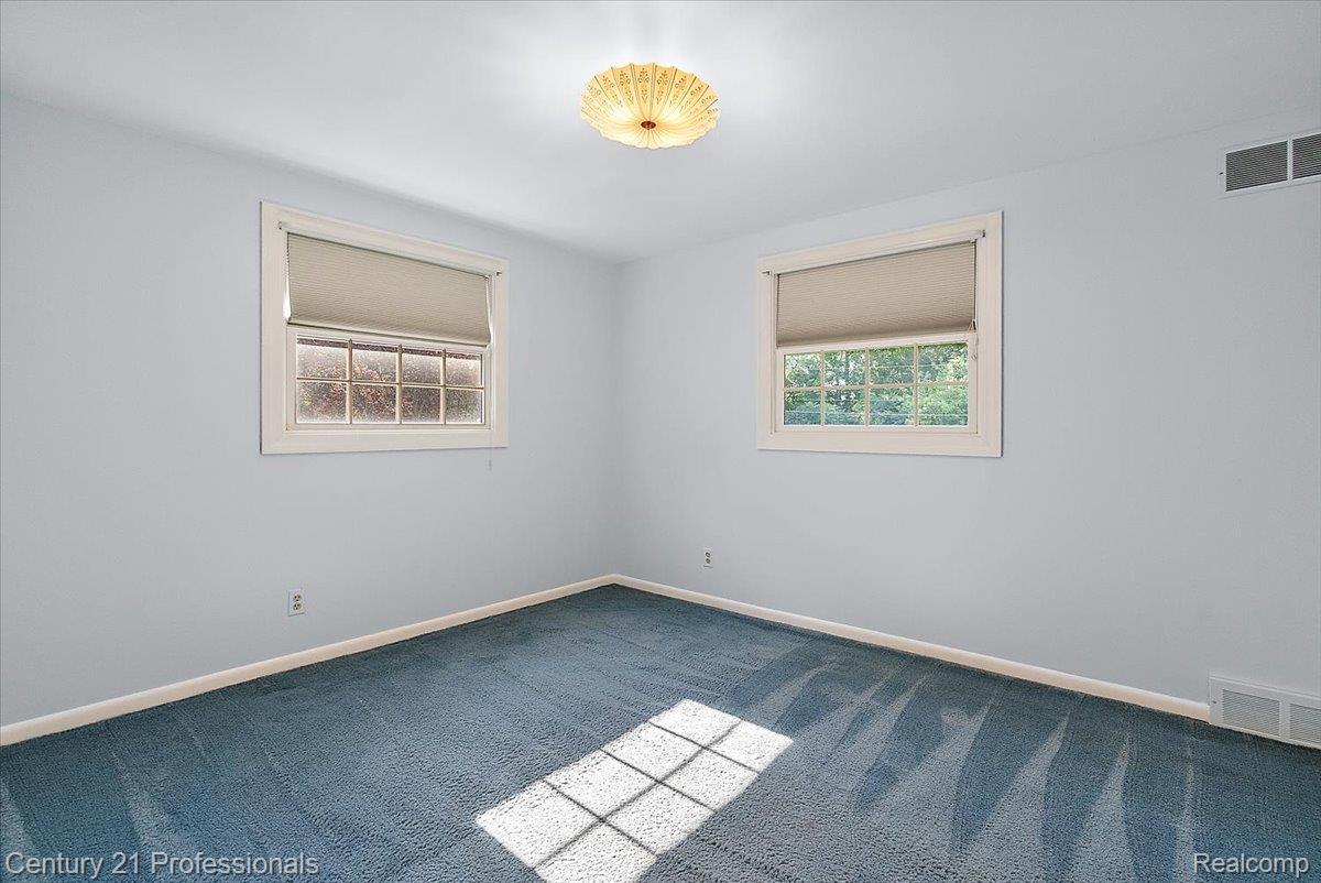 633 Foxhall Road Bloomfield Hills, MI 48304 - Photo 49 of 61 Empty room