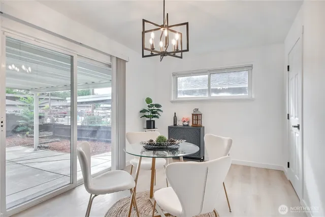 $539,999 | 302 South 76th Street, Tacoma, WA 98408