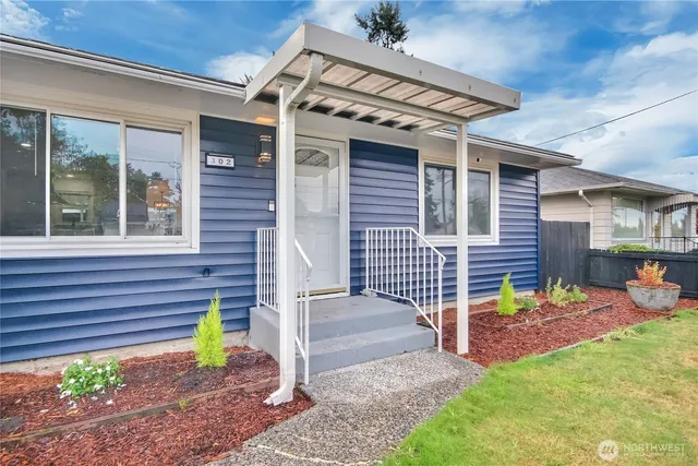 $539,999 | 302 South 76th Street, Tacoma, WA 98408