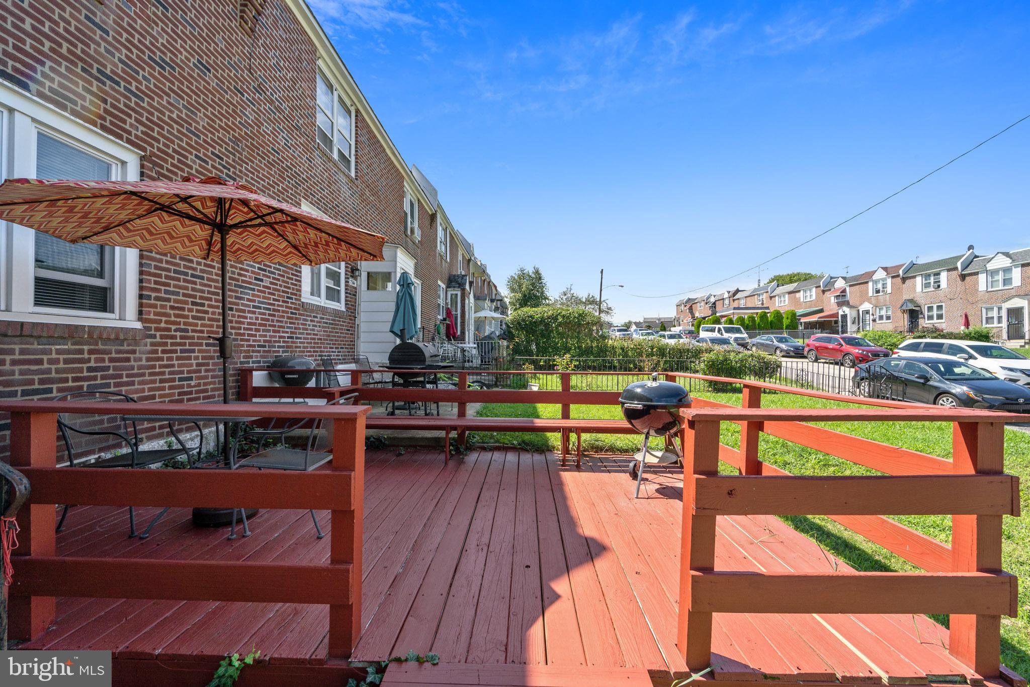 7312 Drexel Road Philadelphia, PA 19151 - Photo 3 of 26 Front Deck