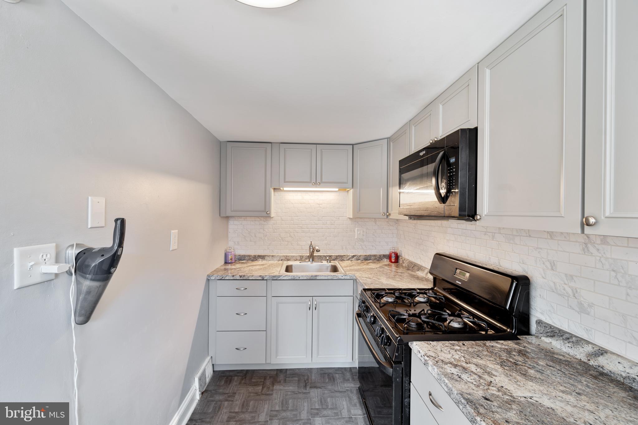 7312 Drexel Road Philadelphia, PA 19151 - Photo 8 of 26 Kitchen
