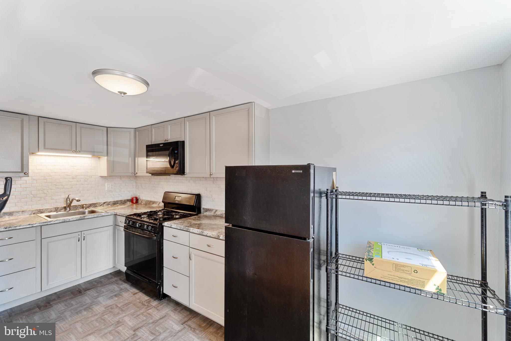 7312 Drexel Road Philadelphia, PA 19151 - Photo 10 of 26 Kitchen
