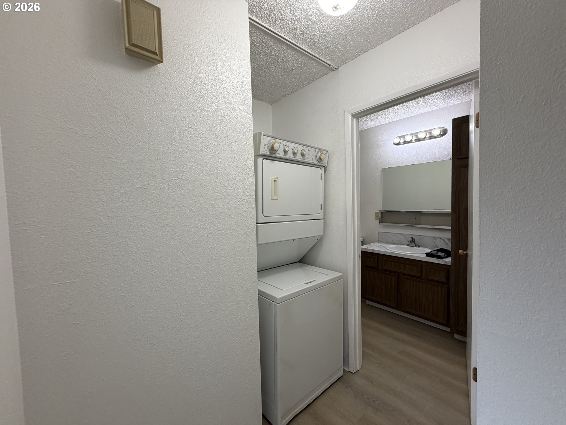 11040 Southwest Greenburg Road, Unit 206 Portland, OR 97223 - Photo 17 of 22 Laundry