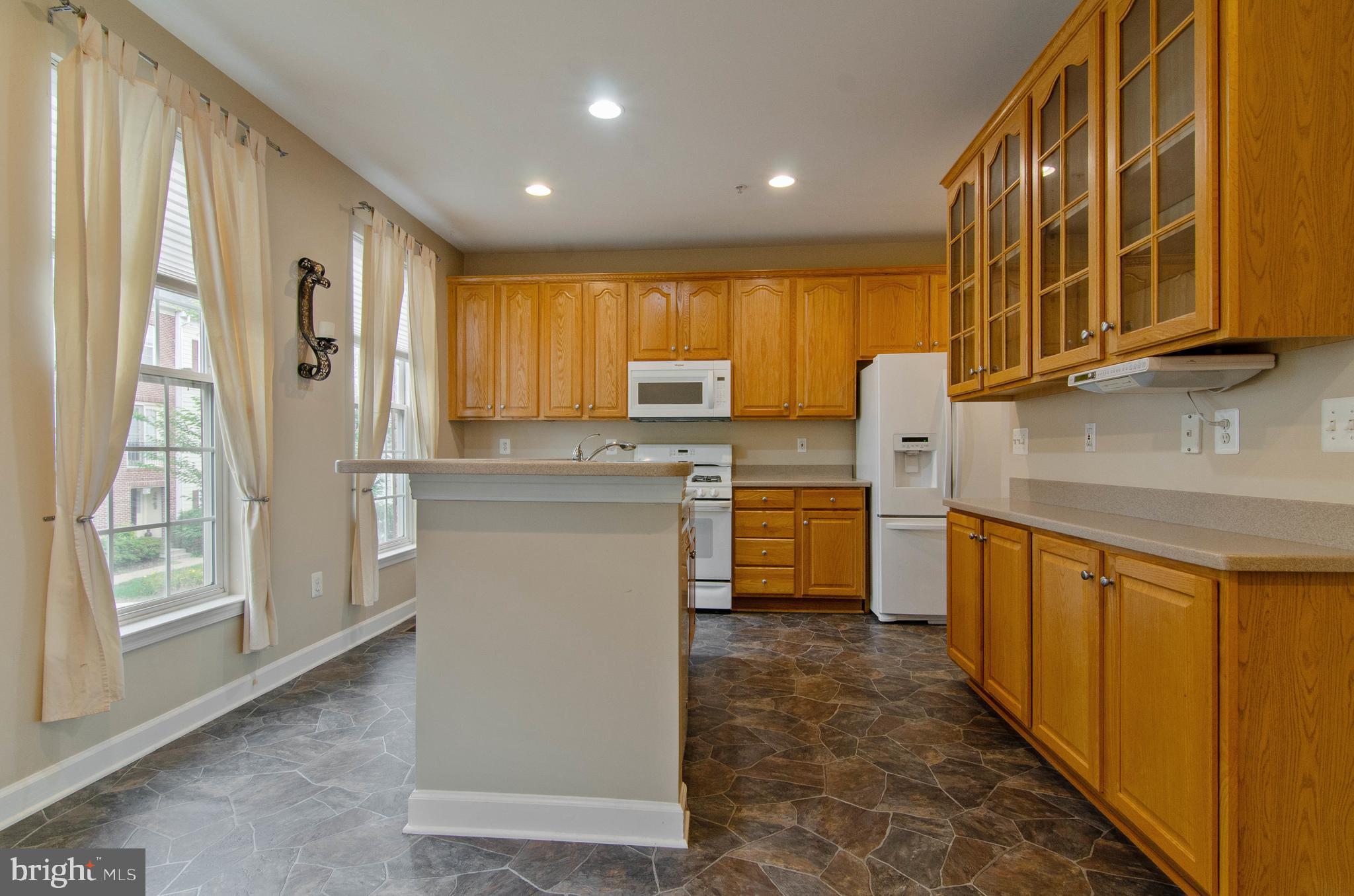 8819 Lew Wallace Road Frederick, MD 21704 - Photo 5 of 30 Gallery Image 5
