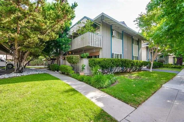 $500,000 | 597 Valley Forge Way, Unit 4, Campbell, CA 95117