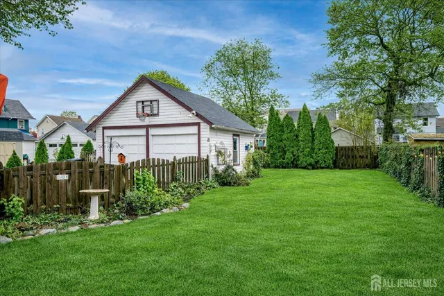 $595,000 | 417 2nd Street, Dunellen, NJ 08812