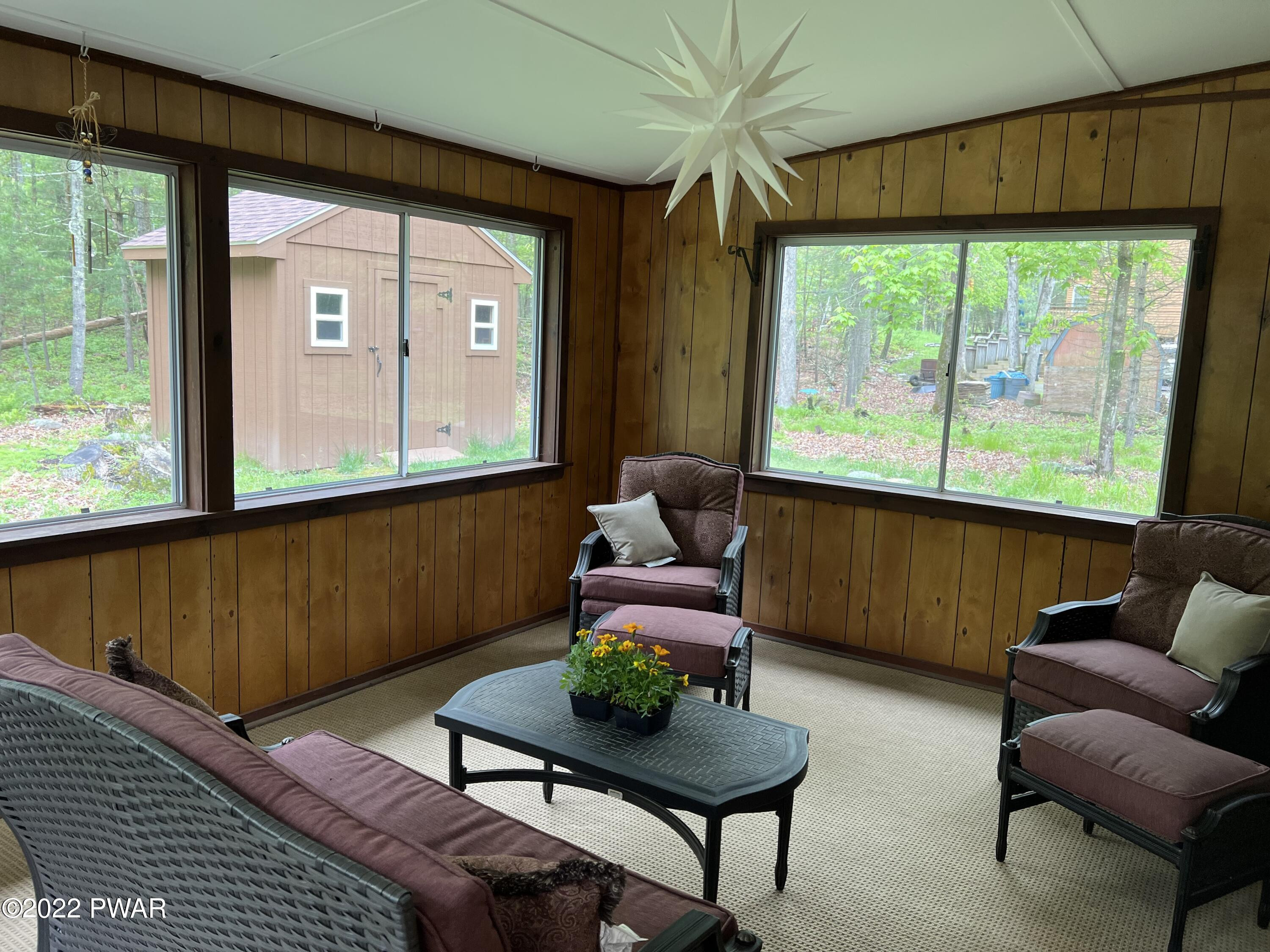 320 Rambling Way Milford, PA 18337 - Photo 9 of 33 Sunroom