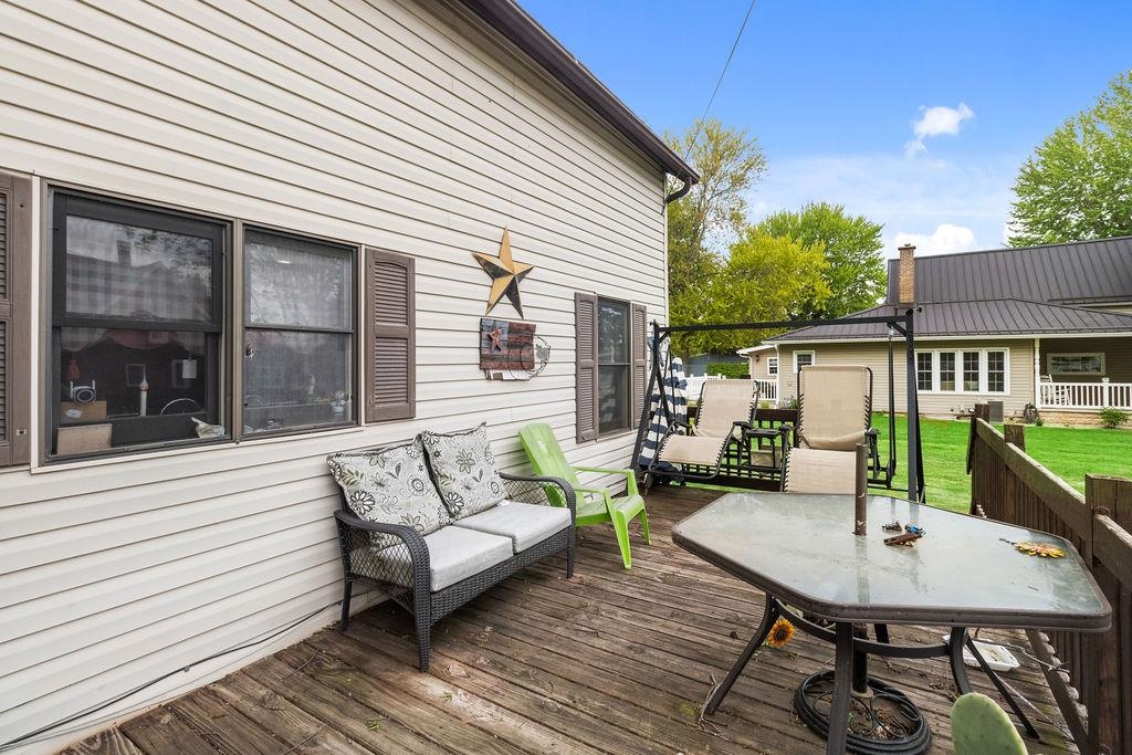 320 West Walnut Street Akron, IN 46910 - Photo 3 of 36