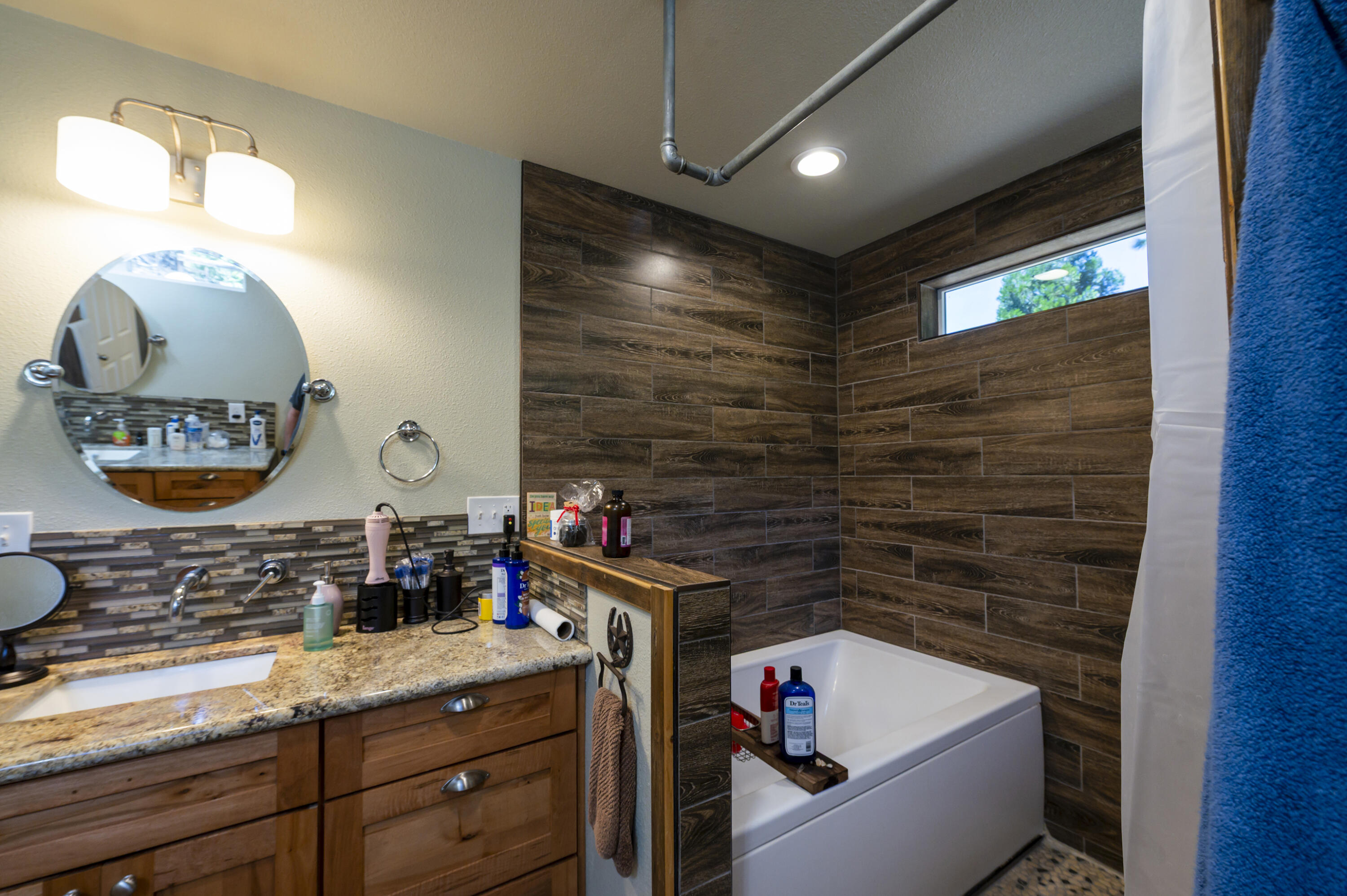 31300 Miller Mountain Road Whitmore, CA 96096 - Photo 11 of 52 Master bathroom 2