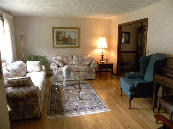 20 Wagontrail Road Chelmsford, MA 01824 - Photo 11 of 29 Gallery Image 11