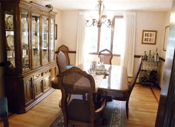 20 Wagontrail Road Chelmsford, MA 01824 - Photo 10 of 29 Gallery Image 10