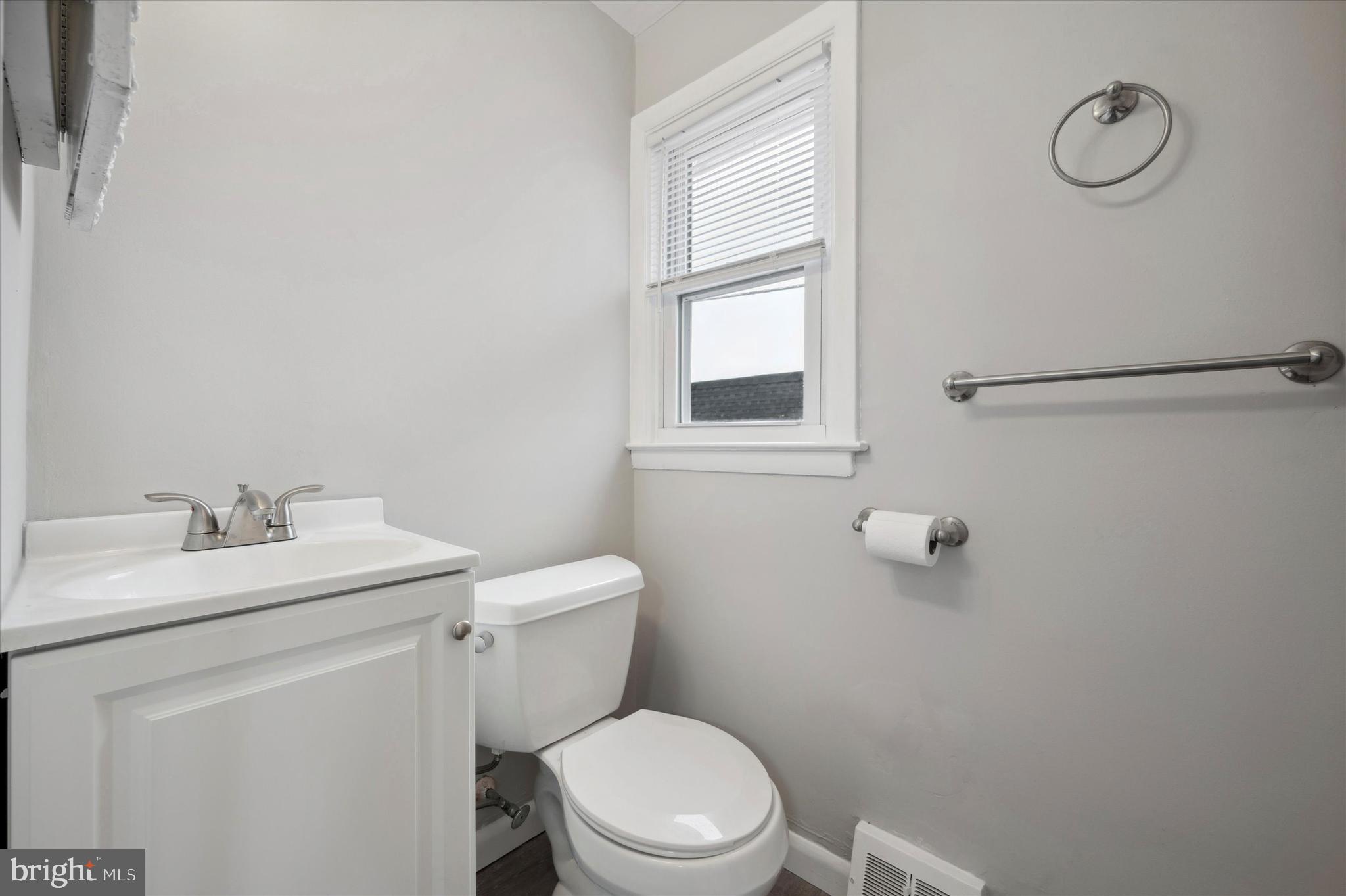 1415 Elson Road Brookhaven, PA 19015 - Photo 9 of 15