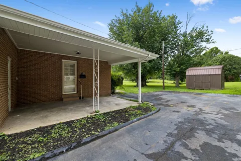 $269,000 | 209 Pleasant Hill Drive, Springfield, TN 37172