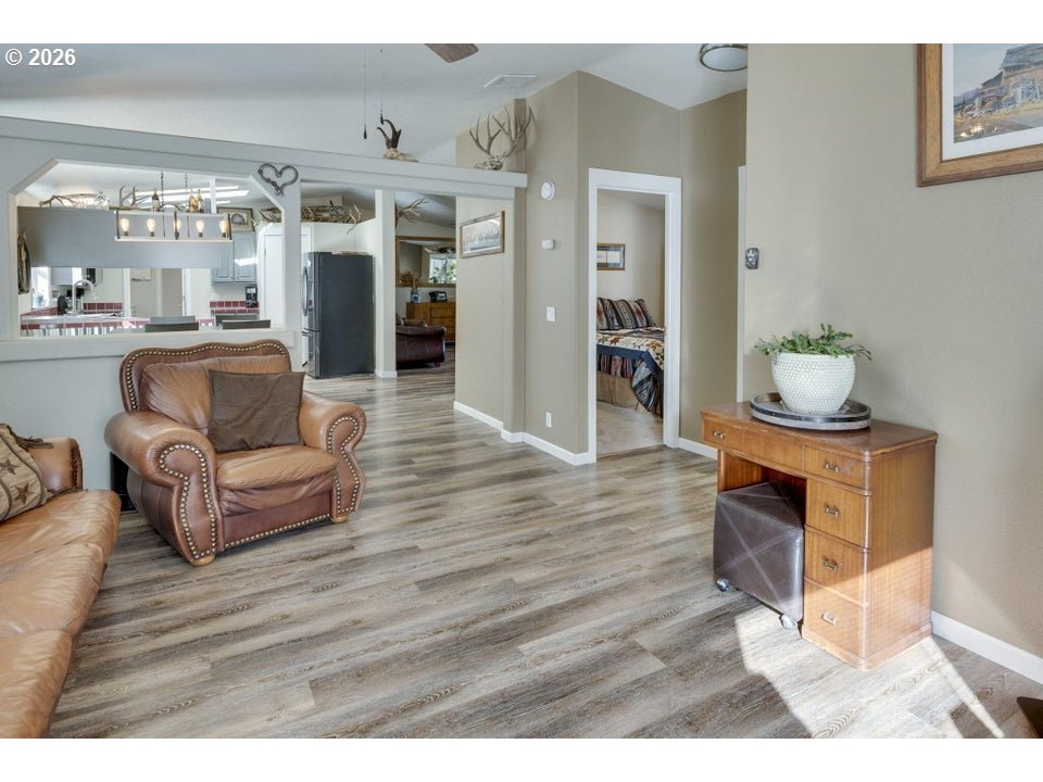 17575 Sutter Street La Pine, OR 97739 - Photo 15 of 38