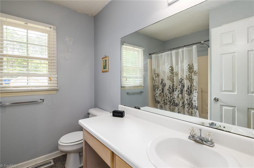 1806 Little Road Reidsville, NC 27320 - Photo 15 of 23 Gallery Image 15