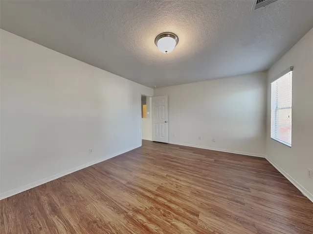 $2,360 | 16973 Scenic Knoll, Conroe, TX 77385