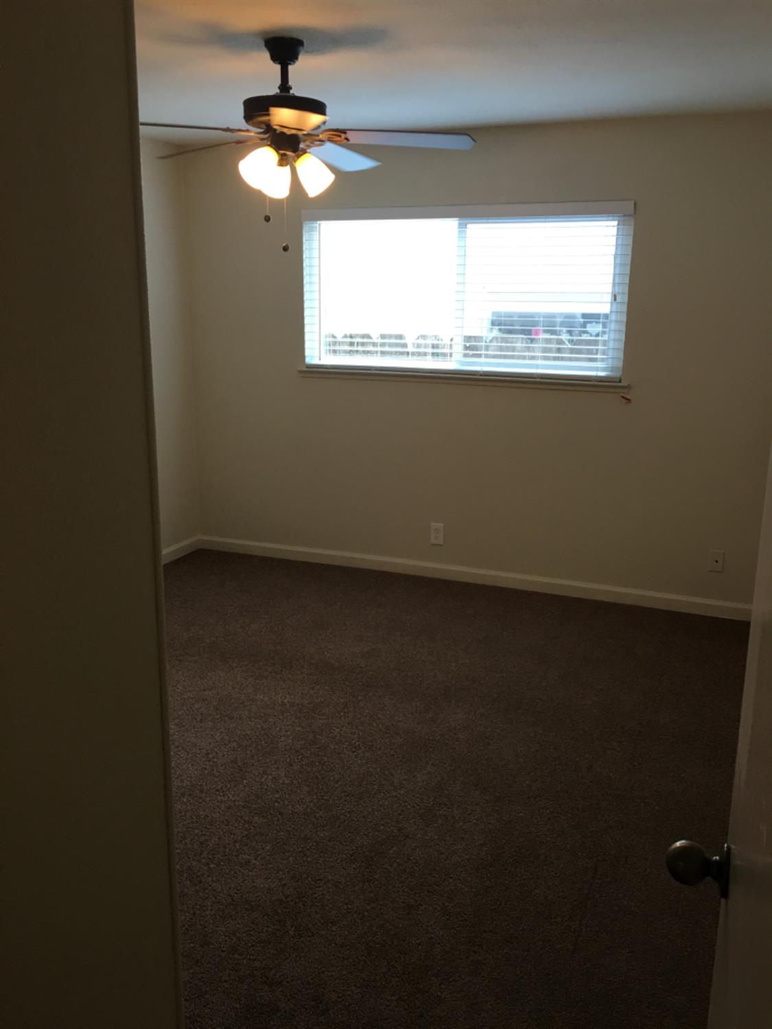 3279 Cherokee Avenue Merced, CA 95340 - Photo 11 of 17