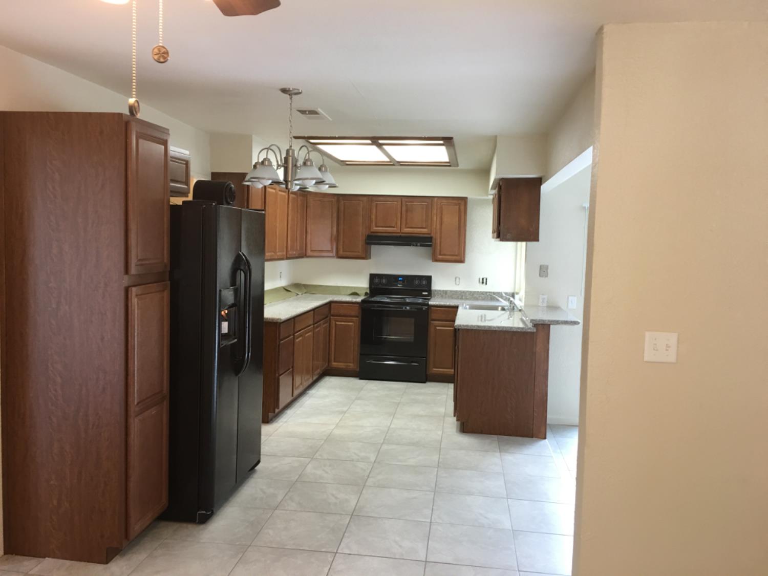 3279 Cherokee Avenue Merced, CA 95340 - Photo 8 of 17