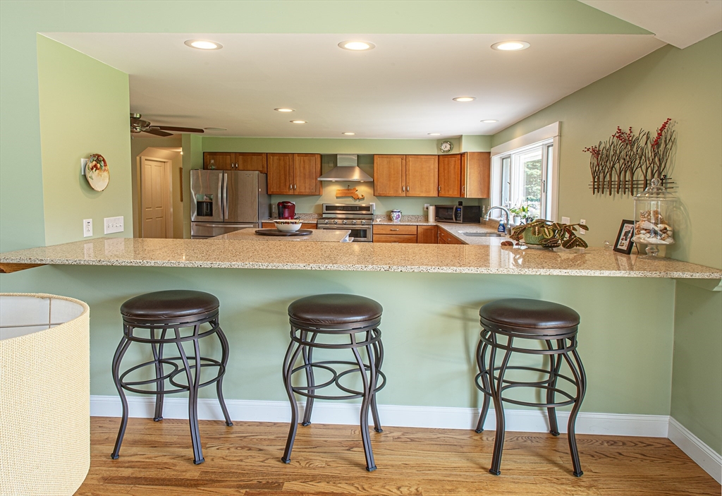 136 Main Street Hatfield, MA 01038 - Photo 7 of 42