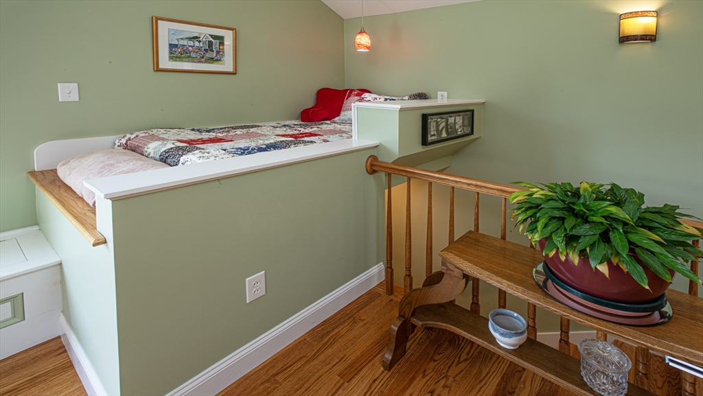 136 Main Street Hatfield, MA 01038 - Photo 9 of 42 a workspace with furniture and wooden floor