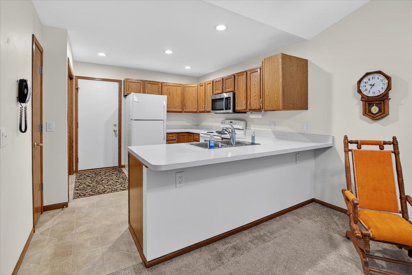 185 North Musket Ridge Drive Sun Prairie, WI 53590 - Photo 23 of 44